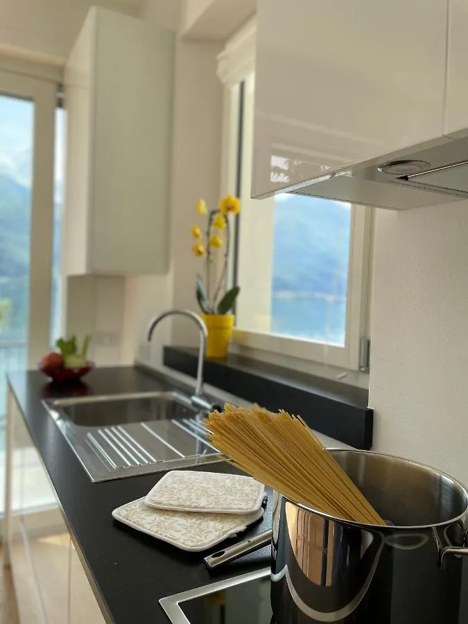 Appartamento Riviera Cremia 0*,